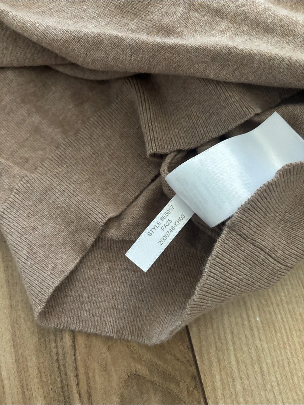 J. Crew Women's Crewneck Button-Up Cardigan Dark Beige Brown Sz M Classic Basic